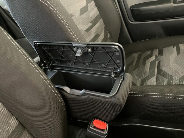 タフトＧターボ　ダーククロムベンチャーｅｃｏＩＤＬＥ非装着車ワンオーナー　バックモニター対応カメラ　アダプティブクルーズコントロール　電動パーキングブレーキ　オートブレーキホールド　ＬＥＤヘッドランプ　純正１５インチアルミホイール　スマートキー（香川県）の中古車