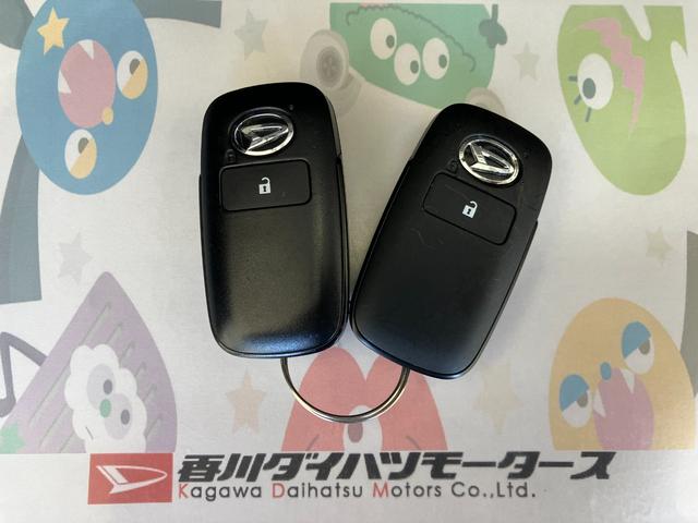 ロッキーＸワンオーナー　ターボ　純正ナビ　ＥＴＣ　バックモニター　ＬＥＤヘッドランプ　アイドリングストップ　純正１７インチアルミホイール　スマートキー　スマアシ　取扱説明書　メンテナンスノート　スマートキー（香川県）の中古車