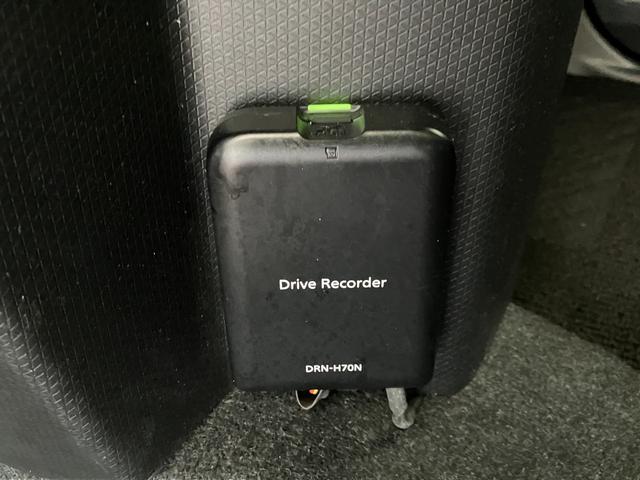 タントカスタムＲＳセレクションワンオーナー　ターボ　純正ナビ　純正ＥＴＣ　純正ドライブレコーダー　パノラマモニター　両側パワースライドドア　アダプティブクルーズコントロール　運転席・助手席シートヒーター　スマートキー　スマアシ（香川県）の中古車