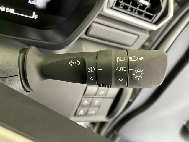 ロッキープレミアムＧ　ＨＥＶワンオーナー　パノラマモニター対応カメラ　アダプティブクルーズコントロール　運転席・助手席シートヒーター　純正１７インチアルミホイール　電動パーキングブレーキ　オートブレーキホールド　スマアシ（香川県）の中古車