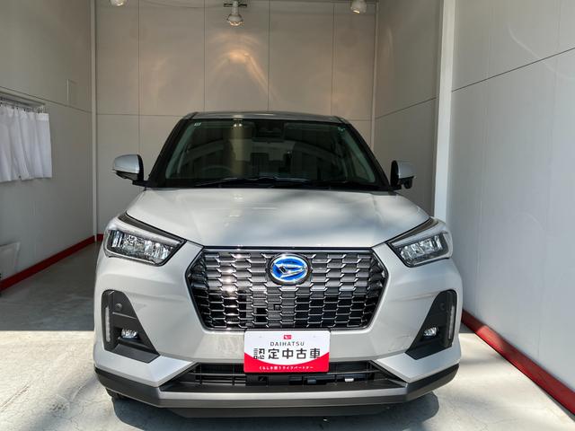 ロッキープレミアムＧ　ＨＥＶワンオーナー　パノラマモニター対応カメラ　アダプティブクルーズコントロール　運転席・助手席シートヒーター　純正１７インチアルミホイール　電動パーキングブレーキ　オートブレーキホールド　スマアシ（香川県）の中古車