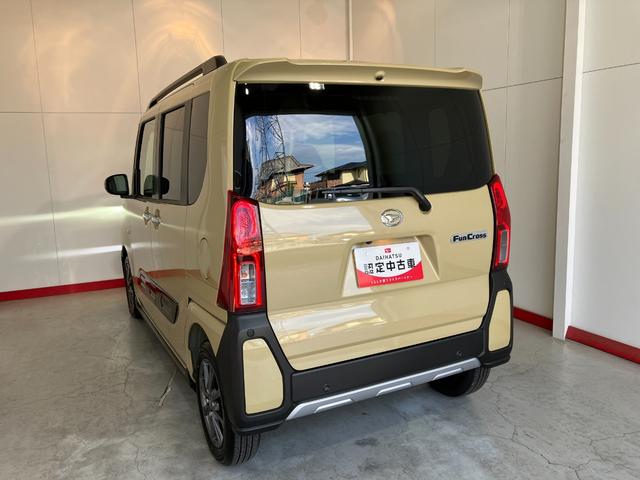 タントファンクロスワンオーナー　バックモニター対応カメラ　運転席・助手席シートヒーター　両側パワースライドドア　ＬＥＤヘッドランプ　電動パーキングブレーキ　オートブレーキホールド　純正１４インチアルミホイール　スマアシ（香川県）の中古車