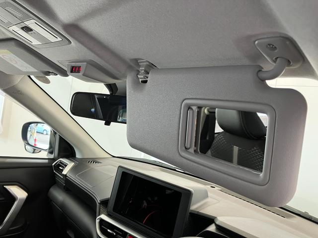 ロッキープレミアムＧ　ＨＥＶワンオーナー　パノラマモニター対応カメラ　アダプティブクルーズコントロール　運転席・助手席シートヒーター　純正１７インチアルミホイール　電動パーキングブレーキ　オートブレーキホールド　スマアシ（香川県）の中古車