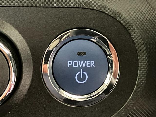 ロッキープレミアムＧ　ＨＥＶワンオーナー　パノラマモニター対応カメラ　アダプティブクルーズコントロール　運転席・助手席シートヒーター　純正１７インチアルミホイール　電動パーキングブレーキ　オートブレーキホールド　スマアシ（香川県）の中古車