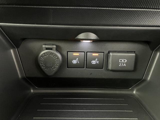 ロッキープレミアムＧ　ＨＥＶワンオーナー　パノラマモニター対応カメラ　アダプティブクルーズコントロール　運転席・助手席シートヒーター　純正１７インチアルミホイール　電動パーキングブレーキ　オートブレーキホールド　スマアシ（香川県）の中古車