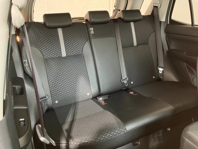 ロッキープレミアムＧ　ＨＥＶワンオーナー　パノラマモニター対応カメラ　アダプティブクルーズコントロール　運転席・助手席シートヒーター　純正１７インチアルミホイール　電動パーキングブレーキ　オートブレーキホールド　スマアシ（香川県）の中古車