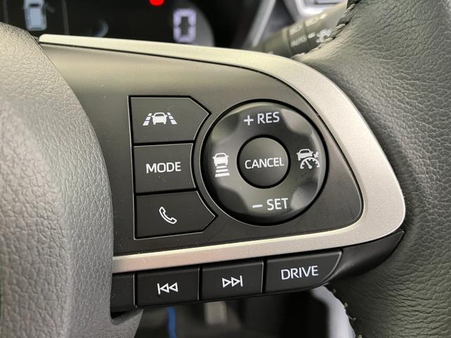 ロッキープレミアムＧ　ＨＥＶワンオーナー　パノラマモニター対応カメラ　アダプティブクルーズコントロール　運転席・助手席シートヒーター　純正１７インチアルミホイール　電動パーキングブレーキ　オートブレーキホールド　スマアシ（香川県）の中古車