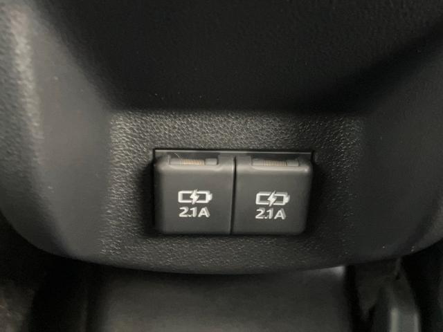 ロッキープレミアムＧ　ＨＥＶワンオーナー　パノラマモニター対応カメラ　アダプティブクルーズコントロール　運転席・助手席シートヒーター　純正１７インチアルミホイール　電動パーキングブレーキ　オートブレーキホールド　スマアシ（香川県）の中古車