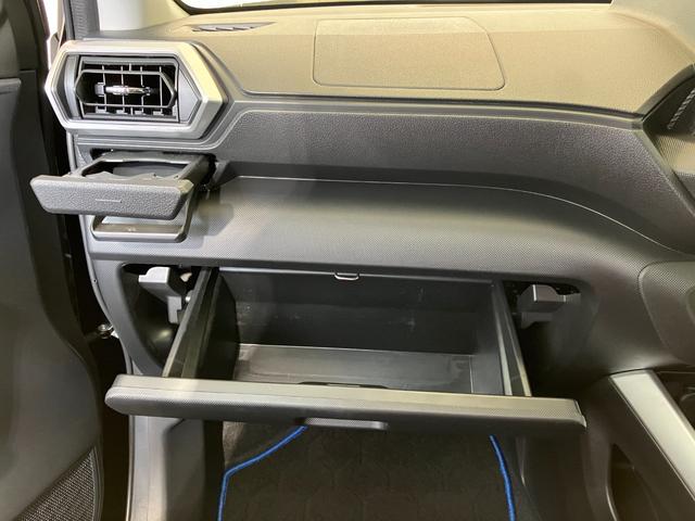 ロッキープレミアムＧ　ＨＥＶワンオーナー　パノラマモニター対応カメラ　アダプティブクルーズコントロール　運転席・助手席シートヒーター　純正１７インチアルミホイール　電動パーキングブレーキ　オートブレーキホールド　スマアシ（香川県）の中古車