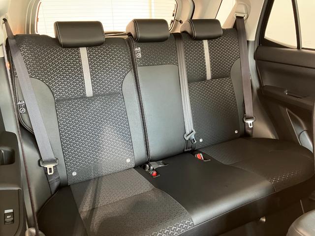ロッキープレミアムＧ　ＨＥＶワンオーナー　パノラマモニター対応カメラ　アダプティブクルーズコントロール　運転席・助手席シートヒーター　純正１７インチアルミホイール　電動パーキングブレーキ　オートブレーキホールド　スマアシ（香川県）の中古車