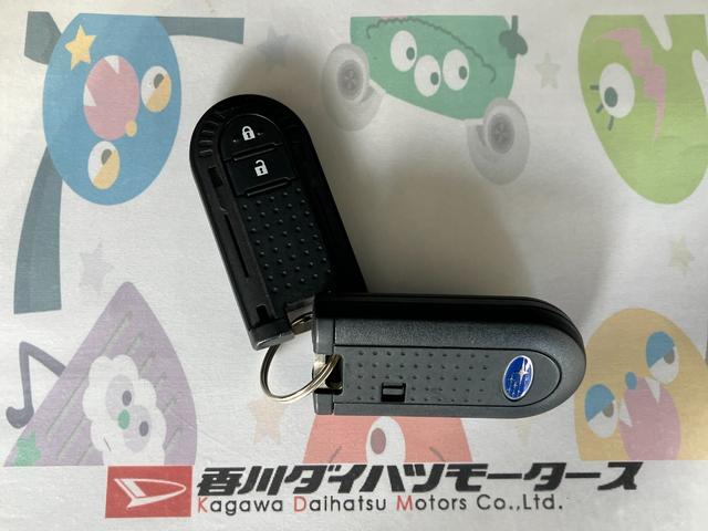 ステラカスタムＲ　スマートアシストワンオーナー　純正ＥＴＣ　純正１４インチアルミホイール　スマアシＩＩ　ＬＥＤヘッドランプ　オートライト　アイドリングストップ　スマートキー　カーペットマット　バイザー　取扱説明書　メンテナンスノート（香川県）の中古車