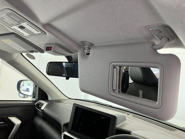 ロッキープレミアムＧ　ＨＥＶワンオーナー　パノラマモニター対応カメラ　アダプティブクルーズコントロール　運転席・助手席シートヒーター　電動パーキングブレーキ　オートブレーキホールド　純正１７インチアルミホイール　スマアシ（香川県）の中古車