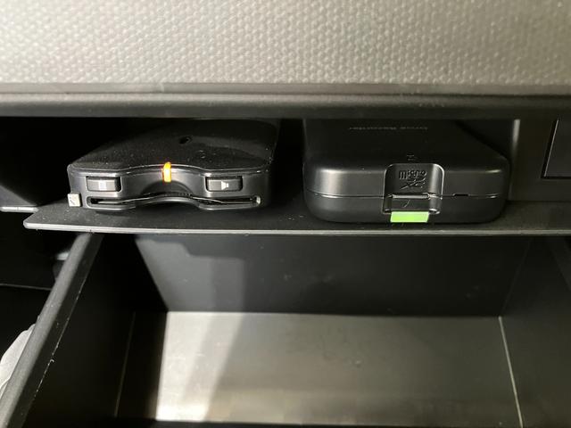 タフトＧ　クロムベンチャーワンオーナー　純正ナビ　純正ＥＴＣ　純正ドライブレコーダー　バックモニター　電動パーキングブレーキ　オートブレーキホールド　運転席・助手席シートヒーター　純正１５インチアルミホイール　スマアシ（香川県）の中古車