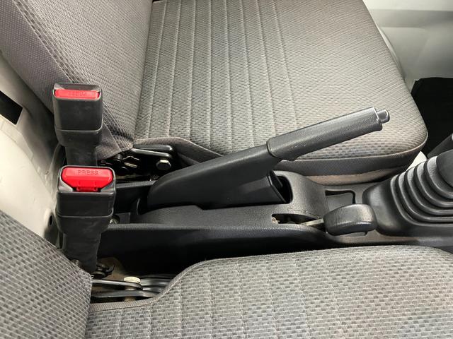 ハイゼットトラックスタンダード　農用スペシャル４ＷＤ　ＭＴ　作業灯　ハロゲンヘッドライト　ラバーマット　ロングバイザー　荷台マット　取扱説明書　メンテナンスノート（香川県）の中古車