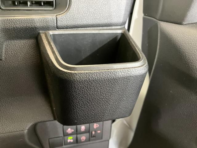 ハイゼットカーゴＤＸ　　両側スライドドア／ＡＭ／ＦＭラジオ／スマアシワンオーナー　両側スライドドア　スマアシ　ＡＭ／ＦＭラジオ　アイドリングストップ　キーレスエントリー　ハロゲンヘッドライト　オートライト　オートマチックハイビーム　取扱説明書　メンテナンスノート（香川県）の中古車