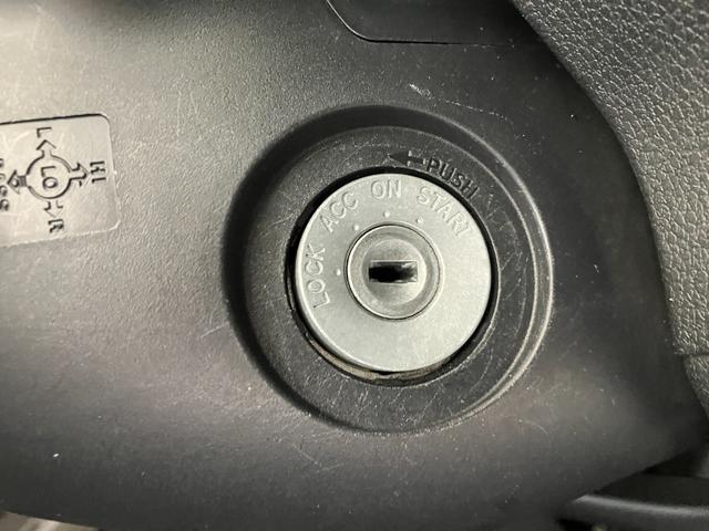 ハイゼットカーゴＤＸ　　両側スライドドア／ＡＭ／ＦＭラジオ／スマアシワンオーナー　両側スライドドア　スマアシ　ＡＭ／ＦＭラジオ　アイドリングストップ　キーレスエントリー　ハロゲンヘッドライト　オートライト　オートマチックハイビーム　取扱説明書　メンテナンスノート（香川県）の中古車