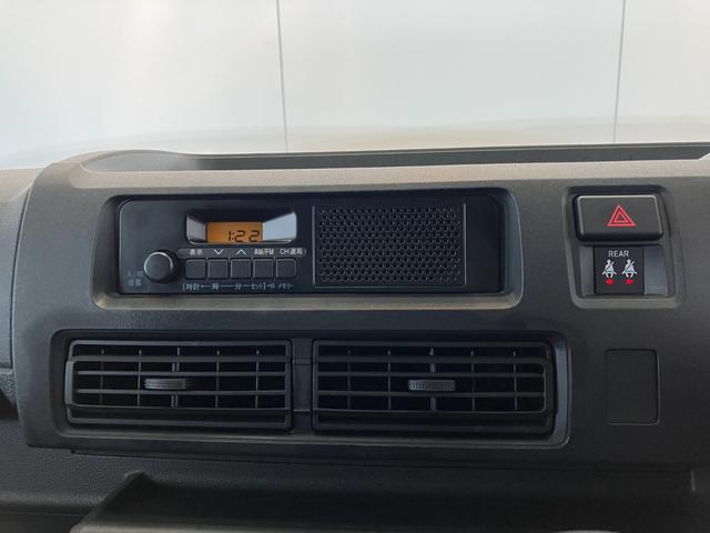 ハイゼットカーゴＤＸ　　両側スライドドア／ＡＭ／ＦＭラジオ／スマアシワンオーナー　両側スライドドア　スマアシ　ＡＭ／ＦＭラジオ　アイドリングストップ　キーレスエントリー　ハロゲンヘッドライト　オートライト　オートマチックハイビーム　取扱説明書　メンテナンスノート（香川県）の中古車