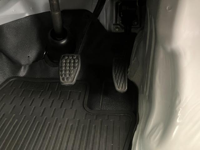 ハイゼットカーゴＤＸ　　両側スライドドア／ＡＭ／ＦＭラジオ／スマアシワンオーナー　両側スライドドア　スマアシ　ＡＭ／ＦＭラジオ　アイドリングストップ　キーレスエントリー　ハロゲンヘッドライト　オートライト　オートマチックハイビーム　取扱説明書　メンテナンスノート（香川県）の中古車