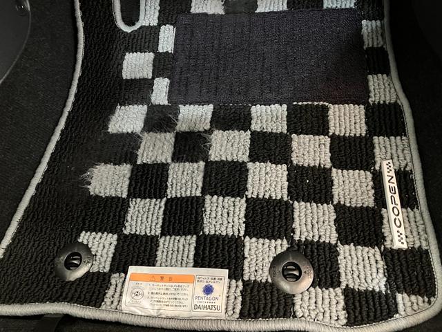 コペンセロ　　ブラックインテリアパックワンオーナー　ターボ　純正ナビ　純正ＥＴＣ　純正ドライブレコーダー　バックモニター　ＬＥＤヘッドランプ　純正１６インチアルミホイール　運転席・助手席シートヒーター　取扱説明書　メンテナンスノート（香川県）の中古車