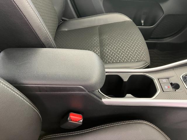 ロッキープレミアムＧ　ＨＥＶワンオーナー　パノラマモニター対応カメラ　アダプティブクルーズコントロール　運転席・助手席シートヒーター　電動パーキングブレーキ　ＬＥＤヘッドランプ　純正１７インチアルミホイール　スマアシ（香川県）の中古車