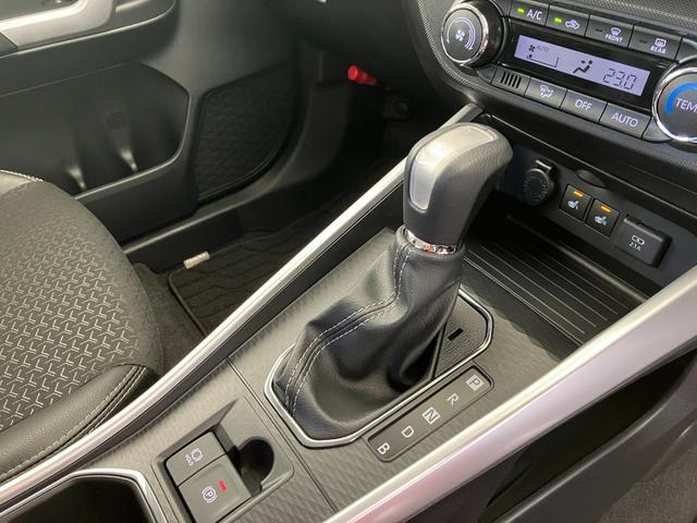 ロッキープレミアムＧ　ＨＥＶワンオーナー　パノラマモニター対応カメラ　アダプティブクルーズコントロール　運転席・助手席シートヒーター　電動パーキングブレーキ　ＬＥＤヘッドランプ　純正１７インチアルミホイール　スマアシ（香川県）の中古車