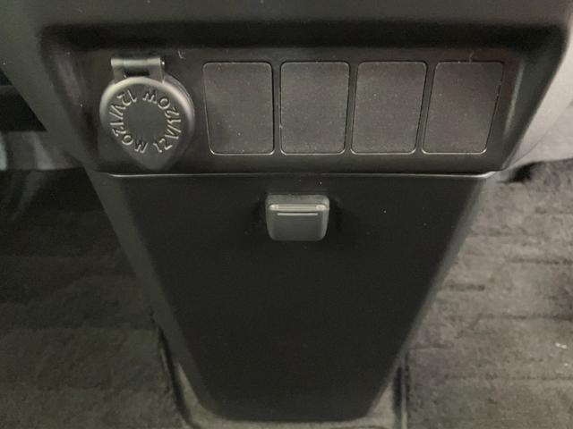 トールカスタムＧ　ターボ　　ナビ／ドラレコ／アルミターボ　純正ナビ　純正ドライブレコーダー　パノラマモニター　両側パワースライドドア　アダプティブクルーズコントロール　ＬＥＤヘッドランプ　純正１５インチアルミホイール　スマアシ　スマートキー（香川県）の中古車