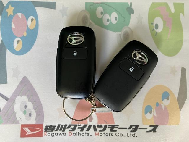 ハイゼットカーゴクルーズ　　ディスプレイオーディオ／社外前後ドラレコ／ＥＴＣワンオーナー　９インチスマホ連携ディスプレイオーディオ　純正ＥＴＣ　社外前後ドライブレコーダー　バックモニター　両側スライドドア　スマアシ　アイドリングストップ　スマートキー　ハロゲンヘッドライト（香川県）の中古車