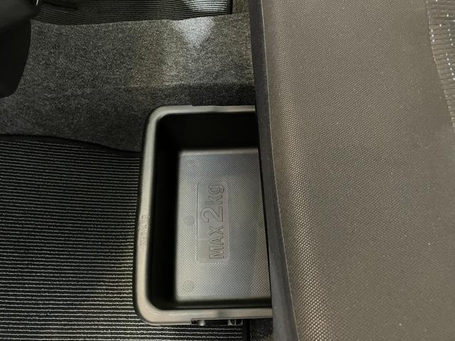 ムーヴカスタムＸ　リミテッド　　ナビ／ＥＴＣ／バックモニターワンオーナー　ナビ　純正ＥＴＣ　バックモニター　ＨＩＤ　スマートキー　電動格納ミラー　アイドリングストップ　純正１４インチアルミホイール　カーペットマット　バイザー　取扱説明書（香川県）の中古車