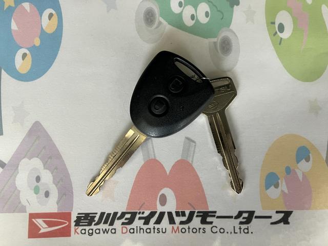 ミライースＬ　ＳＡIIIアップグレードパック　ディスプレイオーディオワンオーナー　６．２インチディスプレイオーディオ　バックモニター　アイドリングストップ　スマアシＩＩＩ　キーレスエントリー　ＬＥＤヘッドライトバルブ　電動格納ミラー　取扱説明書　メンテナンスノート（香川県）の中古車