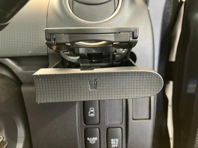 タントカスタムＲＳ　ターボ／社外ナビ／左側パワースライドドアワンオーナー　ターボ　社外ナビ　Ｂｌｕｅｔｏｏｔｈ接続　左側パワースライドドア　ＨＩＤ　電動格納ミラー　純正１５インチアルミホイール　スマートキー　アイドリングストップ　取扱説明書　メンテナンスノート（香川県）の中古車