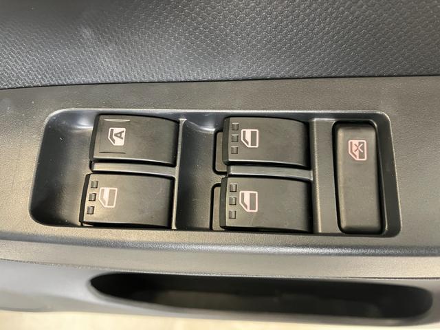 ミライースL SAIII オーディオレス/キーレスエントリーワンオーナー オーディオレス スマアシIII キーレスエントリー アイドリングストップ ハロゲンヘッドライト オートライト オートマチックハイビーム カーペットマット ロングバイザー 取扱説明書(香川県)の中古車