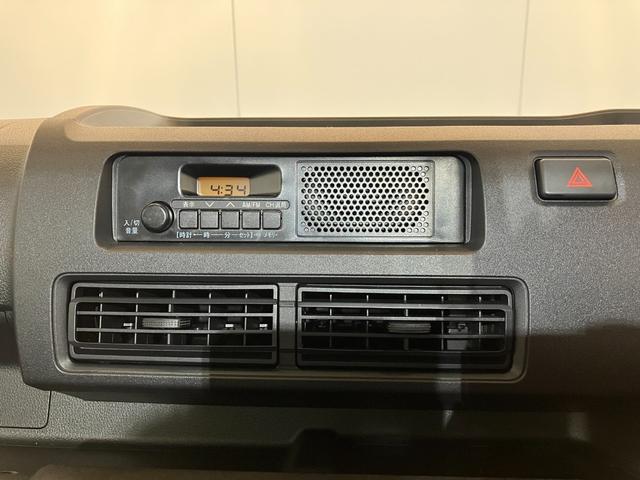 ハイゼットトラックスタンダード　　ＭＴ／ＡＭ／ＦＭラジオ／スマアシワンオーナー　ＭＴ　ＡＭ／ＦＭラジオ　スマアシ　アイドリングストップ　ハロゲンヘッドライト　オートライト　オートマチックハイビーム　ラバーマット　取扱説明書　メンテナンスノート（香川県）の中古車