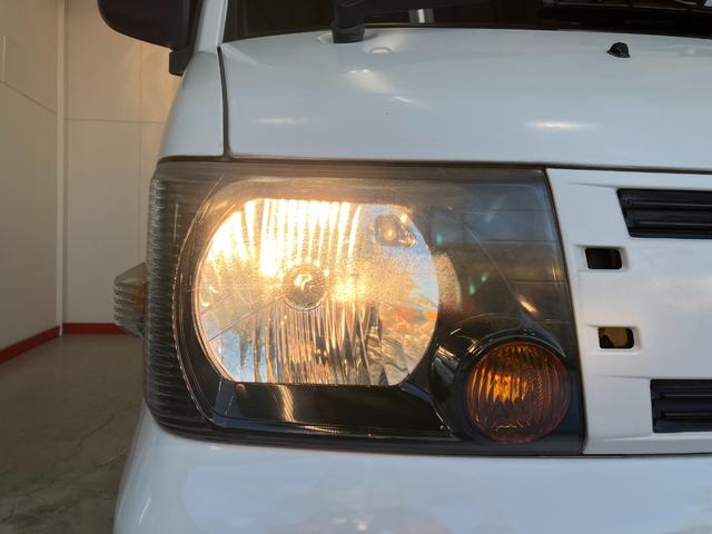 ミニキャブトラックＶＸ−ＳＥ　　４ＷＤ／ＭＴ／作業灯４ＷＤ　ＭＴ　ＡＭ／ＦＭラジオ　ハロゲンヘッドライト　作業灯　取扱説明書　メンテナンスノート（香川県）の中古車