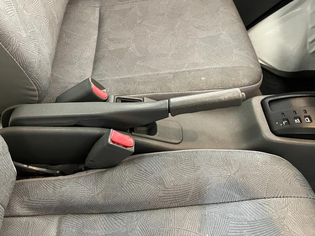 ミニキャブトラックＶＸ−ＳＥ　　作業灯／ＡＭ／ＦＭラジオ作業灯　ＡＭ／ＦＭラジオ　ラバーマット　バイザー（香川県）の中古車