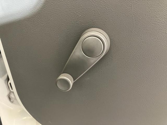 ミニキャブトラックＶＸ−ＳＥ　　作業灯／ＡＭ／ＦＭラジオ作業灯　ＡＭ／ＦＭラジオ　ラバーマット　バイザー（香川県）の中古車