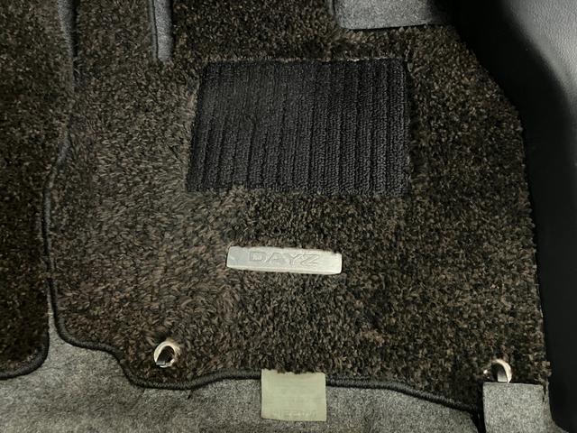 デイズハイウェイスター　Ｇ　　ナビ／社外ドラレコ／アルミ純正ナビ　社外ドライブレコーダー　パノラマカメラ　ＨＩＤ　オートライト　アイドリングストップ　純正１５インチアルミホイール　電動格納ミラー　スマートキー　取扱説明書　メンテナンスノート（香川県）の中古車