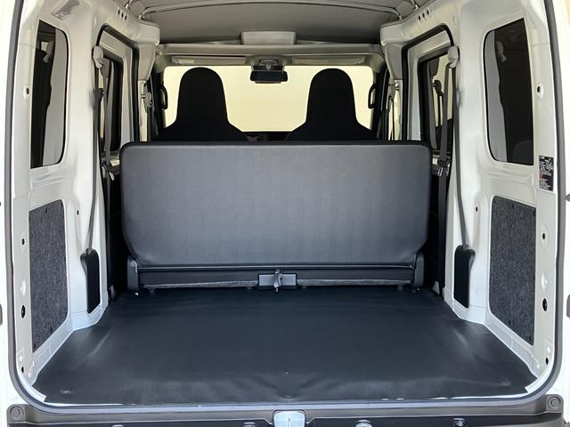 ハイゼットカーゴDX CDレシーバー/Bluetooth接続ワンオーナー 純正CDレシーバー Bluetooth接続 スマアシ 両側スライドドア キーレスエントリー ハロゲンヘッドライト オートライト オートマチックハイビーム アイドリングストップ(香川県)の中古車