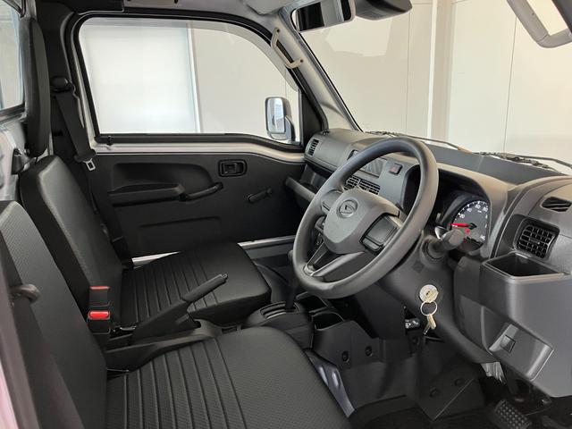 ハイゼットトラックスタンダード AM/FMラジオ/スマアシワンオーナー AM/FMラジオ スマアシ ハロゲンヘッドライト オートライト オートマチックハイビーム アイドリングストップ ゴムマット バイザー 取扱説明書 メンテナンスノート(香川県)の中古車