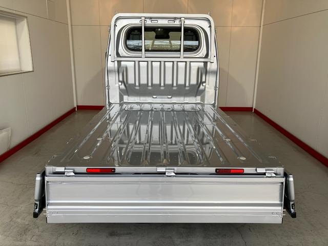 ハイゼットトラックスタンダード AM/FMラジオ/スマアシワンオーナー AM/FMラジオ スマアシ ハロゲンヘッドライト オートライト オートマチックハイビーム アイドリングストップ ゴムマット バイザー 取扱説明書 メンテナンスノート(香川県)の中古車