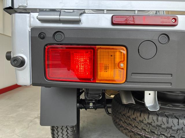 ハイゼットトラックスタンダード AM/FMラジオ/スマアシワンオーナー AM/FMラジオ スマアシ ハロゲンヘッドライト オートライト オートマチックハイビーム アイドリングストップ ゴムマット バイザー 取扱説明書 メンテナンスノート(香川県)の中古車