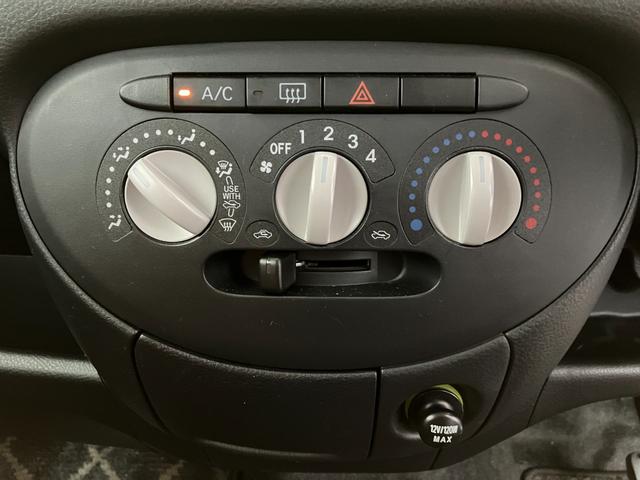 ミラジーノプレミアムL キーレスエントリー/アルミCD MD キーレスエントリー ハロゲンヘッドライト 純正14インチアルミホイール スペアタイヤ付き 取扱説明書 メンテナンスノート(香川県)の中古車