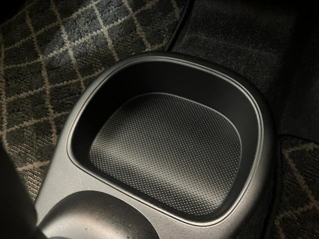 ミラジーノプレミアムL キーレスエントリー/アルミCD MD キーレスエントリー ハロゲンヘッドライト 純正14インチアルミホイール スペアタイヤ付き 取扱説明書 メンテナンスノート(香川県)の中古車