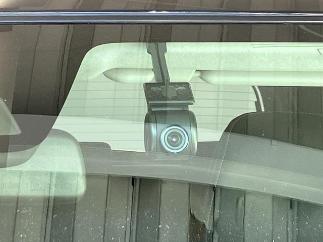 ロッキープレミアム　４ＷＤ／ターボ／ナビ／ＥＴＣ／ドラレコ４ＷＤ　ターボ　純正ナビ　純正ＥＴＣ　純正ドライブレコーダー　パノラマモニター　アダプティブクルーズコントロール　Ｂｌｕｅｔｏｏｔｈ接続　運転席・助手席シートヒーター　純正１７インチアルミホイール（香川県）の中古車