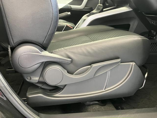 ロッキープレミアム　４ＷＤ／ターボ／ナビ／ＥＴＣ／ドラレコ４ＷＤ　ターボ　純正ナビ　純正ＥＴＣ　純正ドライブレコーダー　パノラマモニター　アダプティブクルーズコントロール　Ｂｌｕｅｔｏｏｔｈ接続　運転席・助手席シートヒーター　純正１７インチアルミホイール（香川県）の中古車