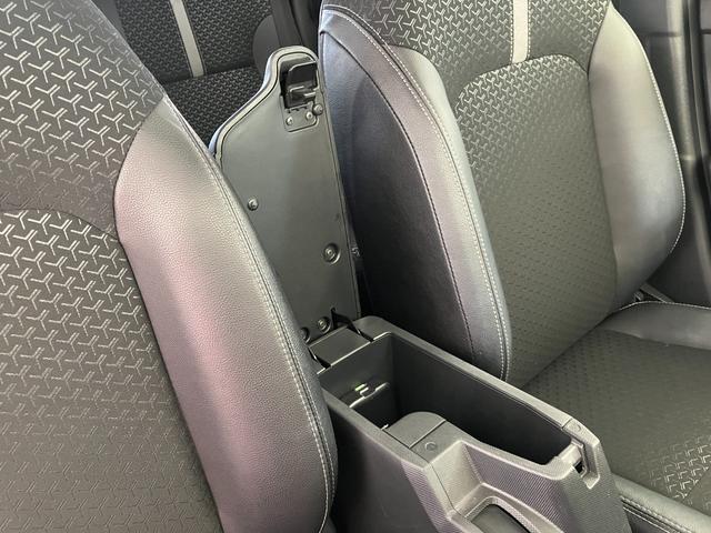 ロッキープレミアム　４ＷＤ／ターボ／ナビ／ＥＴＣ／ドラレコ４ＷＤ　ターボ　純正ナビ　純正ＥＴＣ　純正ドライブレコーダー　パノラマモニター　アダプティブクルーズコントロール　Ｂｌｕｅｔｏｏｔｈ接続　運転席・助手席シートヒーター　純正１７インチアルミホイール（香川県）の中古車