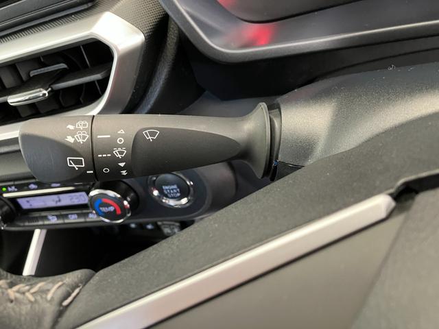 ロッキープレミアム　４ＷＤ／ターボ／ナビ／ＥＴＣ／ドラレコ４ＷＤ　ターボ　純正ナビ　純正ＥＴＣ　純正ドライブレコーダー　パノラマモニター　アダプティブクルーズコントロール　Ｂｌｕｅｔｏｏｔｈ接続　運転席・助手席シートヒーター　純正１７インチアルミホイール（香川県）の中古車