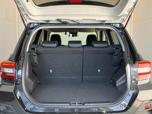 ロッキープレミアム　４ＷＤ／ターボ／ナビ／ＥＴＣ／ドラレコ４ＷＤ　ターボ　純正ナビ　純正ＥＴＣ　純正ドライブレコーダー　パノラマモニター　アダプティブクルーズコントロール　Ｂｌｕｅｔｏｏｔｈ接続　運転席・助手席シートヒーター　純正１７インチアルミホイール（香川県）の中古車