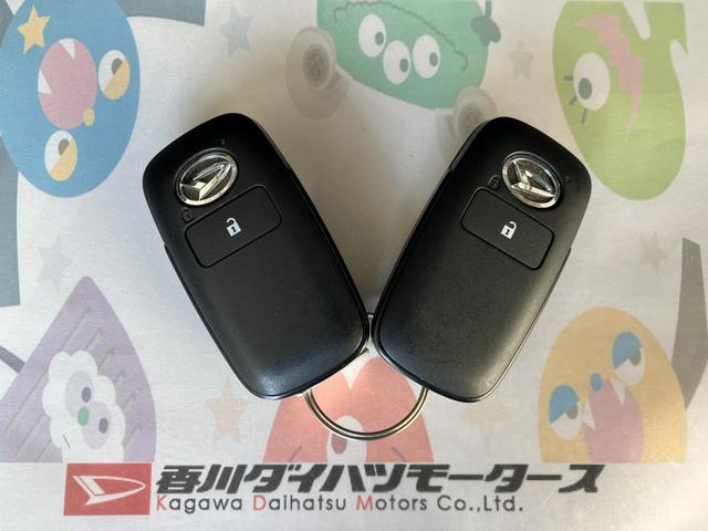 ロッキープレミアム　４ＷＤ／ターボ／ナビ／ＥＴＣ／ドラレコ４ＷＤ　ターボ　純正ナビ　純正ＥＴＣ　純正ドライブレコーダー　パノラマモニター　アダプティブクルーズコントロール　Ｂｌｕｅｔｏｏｔｈ接続　運転席・助手席シートヒーター　純正１７インチアルミホイール（香川県）の中古車