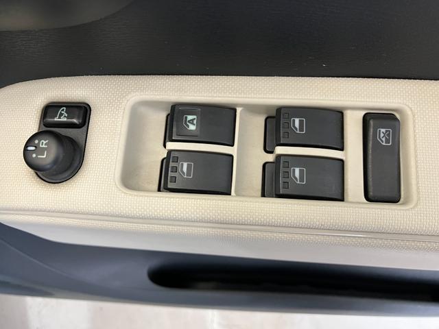 ミラココアココアプラスX ナビ/電動格納ミラーワンオーナー 純正SDナビ ハロゲンヘッドライト 電動格納ミラー スマートキー スペアタイヤ付き 取扱説明書 メンテナンスノート(香川県)の中古車