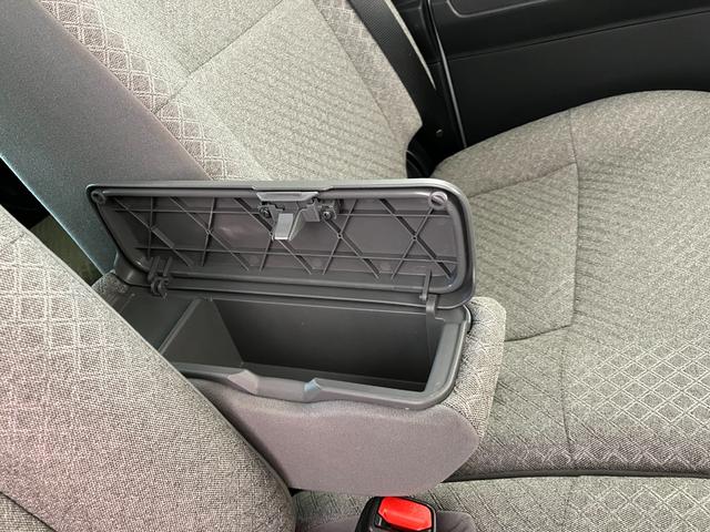 タントＸ　オーディオレス／左側パワースライドドアワンオーナー　オーディオレス　バックモニター対応カメラ　左側パワースライドドア　電動パーキングブレーキ　オートブレーキホールド　ＵＳＢ入力端子　ＬＥＤヘッドランプ　電動格納ミラー　スマートキー（香川県）の中古車